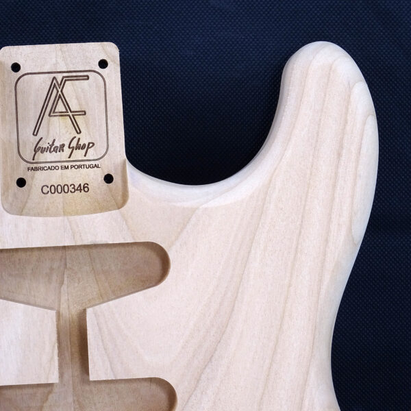 AC Strat Syle Red Alder Body - C000346 - Image 4