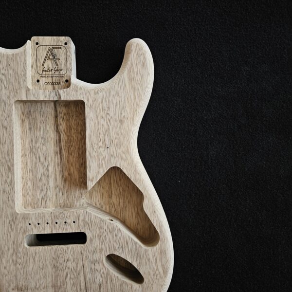 AC Strat Style Korina/White Limba Body - C000338 - B-Stock - Image 4