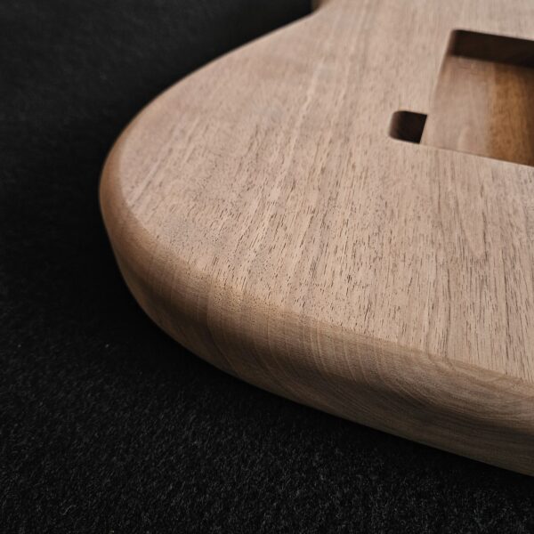 AC Strat Style American Walnut Body - C000397 - Image 8